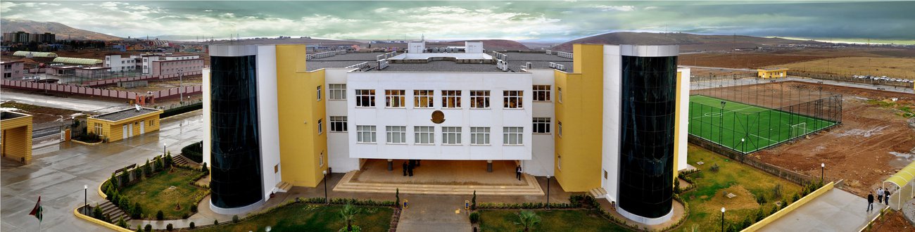 slide1.max-1300x1000